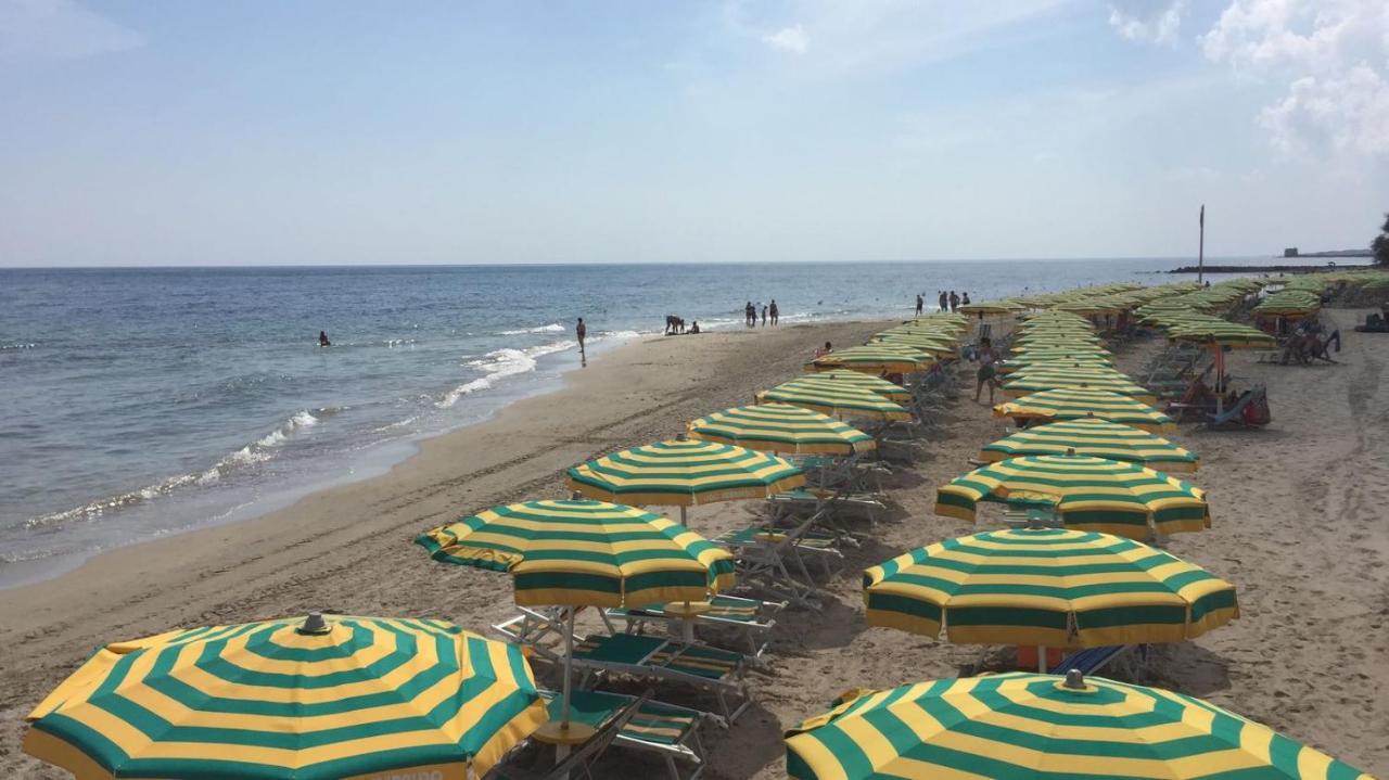 Centro Vacanze Lido Smeraldo Фріголе Екстер'єр фото